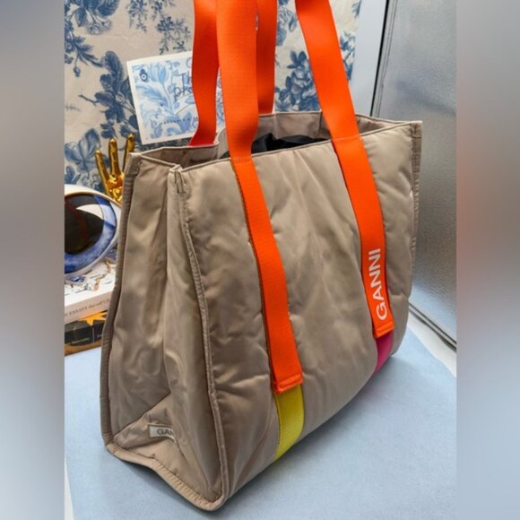 🆕 GANNI 🧿 NWT Medium Recycled Tech Tote, Tan & Orange - Picture 3 of 11